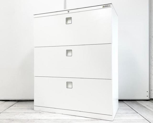 ■Okamura/オカムラ　■レクトラインシリーズ　■3段ラテラル書庫　■ホワイト(white)　■シリンダー鍵　■天板あり　■サイズ/（W900 D450  H1120 ）■オススメ/人気/定番商品　【弊社使用欄：A01036850】【ID】