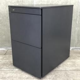 【フラットフェースでスタイリッシュなデザイン！】■オカムラ製　3段ワゴン　プロユニットシリーズ　ブラック　■収納力アップ！デスクサイドキャビネット！【Okamura　ProUnit】