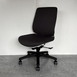 【在庫セール品・3脚限定】【T11】■イトーキ(ITOKI) トルテR(torte-R) 肘無ハイバック ■グレー×ホワイトシェル【美しさが際立つシンプルデザイン!在宅ワークにも適したコンパクト