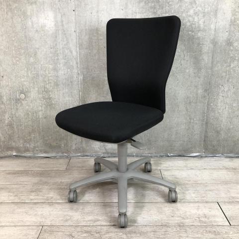 【中古】カロッツァチェア CK95GR FS11 オカムラ（okamura） 肘無ハイバックチェア
