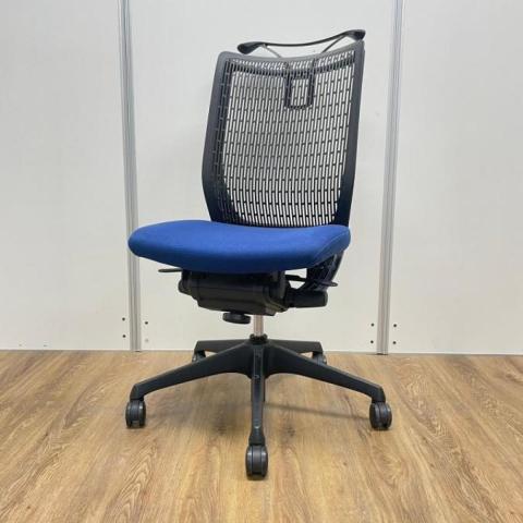 【中古】ヴィスコンテチェア  オカムラ（okamura） 肘無ハイバックチェア