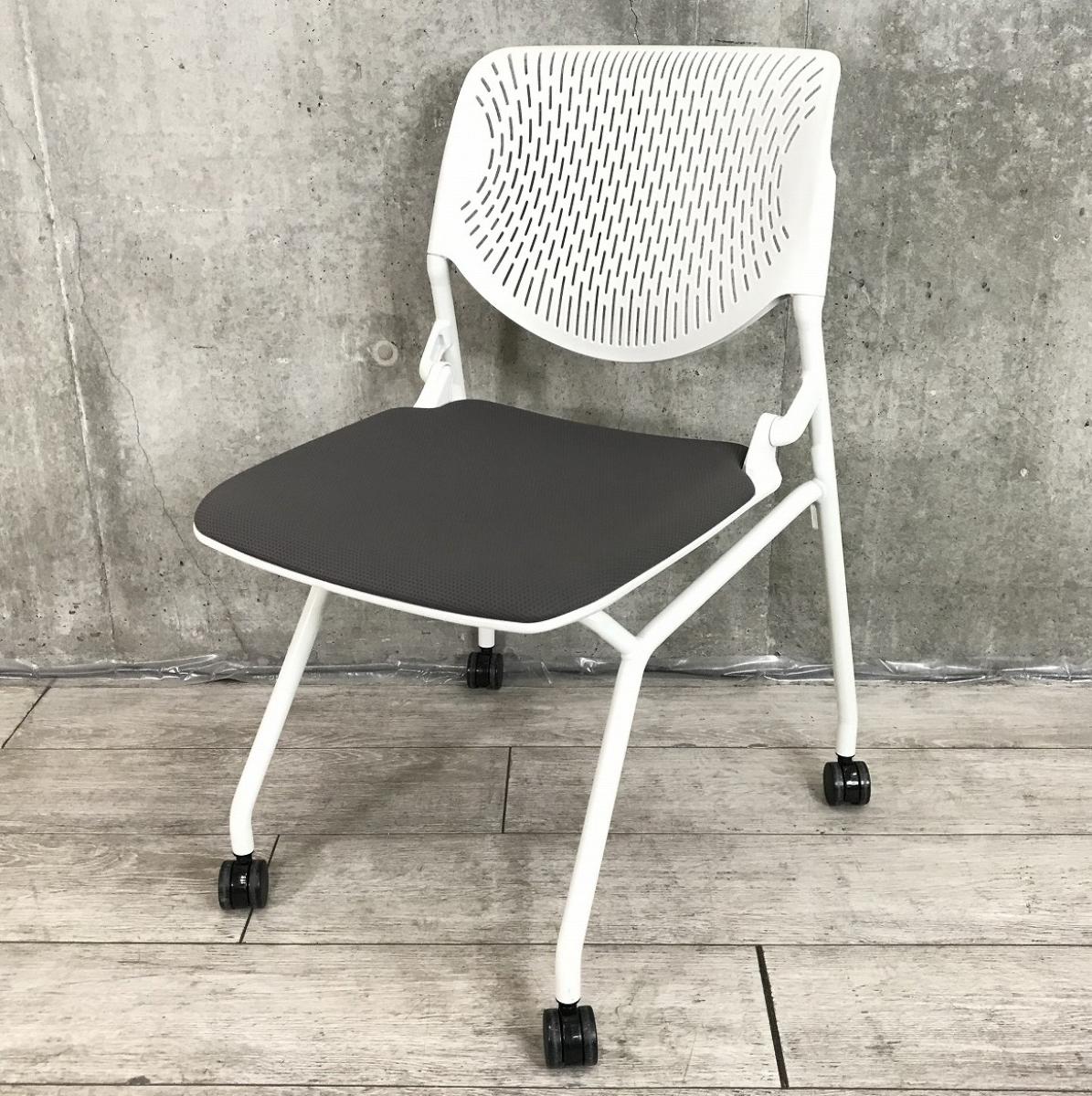 【スタイリッシュなデザインで座りやすい！】■オカムラ　ルナチェア　ミディアムグレー　■フレキシブルに使える！便利なネスティングチェア！　【Okamura　Runa】
                        ルナ
                                    中古
            