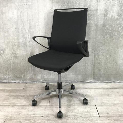 【中古】モード CA25BR FWM1 オカムラ（okamura） 肘付ミドルバックチェア