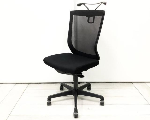 中古】サブリナ オカムラ/okamura 肘付ハイバックチェア 547940 - 中古