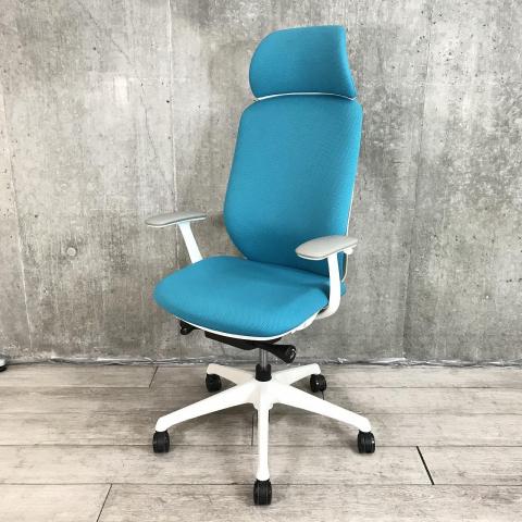 ☆人気のヘッドレスト付！数量限定入荷！【背のカーブを変えられる！新感覚のオフィスシーティング！】■オカムラ　シルフィーチェア　デザインアーム付　ブルーグリーン　エクストラハイバック仕様　■包み込まれるような快適な座り心地！【Okamrua　Sylphy】★