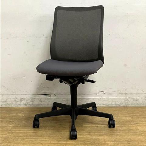 【中古】フルーエントチェア CB31ZR FKA2 オカムラ（okamura） 肘無ローバックチェア