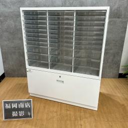 《新品時定価20万円以上》イトーキ製のラテラル付きクリスタルトレー【シンラインシリーズ】が値下げされました！
＊良品を格安で！「オフィスバスターズ福岡南店」は、福岡を拠点として、全国へ中古オフィス用品・オフィス家具を提供しております。