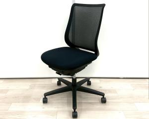 ■コクヨ（KOKUYO）製　■ミトラ（Mitra）チェア　■ブラック（black）■肘無し　■ローバック　■背面/メッシュ　■オススメ/大人気/定番商品　【弊社使用欄：A01044156  K】