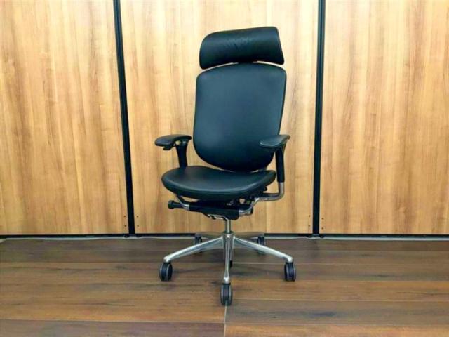 【中古】コンテッサチェア CM55AB P676 オカムラ（okamura） 肘付ハイバックチェア