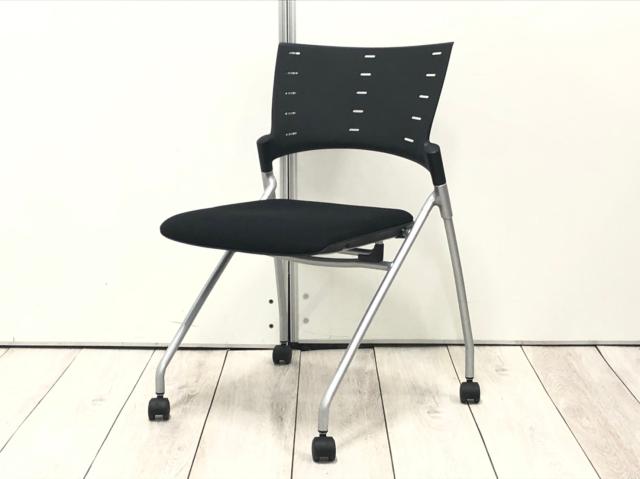 【中古】マノスチェア  イトーキ（ITOKI） ネスティングチェア