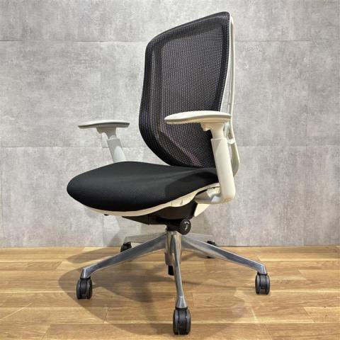 【中古】シルフィーメッシュ C685BW　FMP1 オカムラ（okamura） 肘付ハイバックチェア