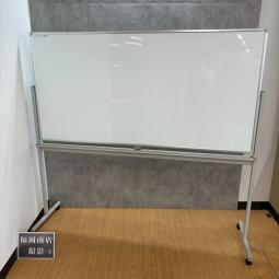 【★納品先:福岡県限定★】内田洋行製の【ホワイトボード/両面使用可能】が値下げされました！
＊良品を格安で！「オフィスバスターズ福岡南店」は、福岡を拠点として、全国へ中古オフィス用品・オフィス家具を提供しております。