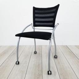 【関西倉庫在庫】イトーキのお洒落なネスティングチェア！中古　ミーティング　会議　ITOKI　プリエ　キャスター付き　【弊社使用欄：A01036593】