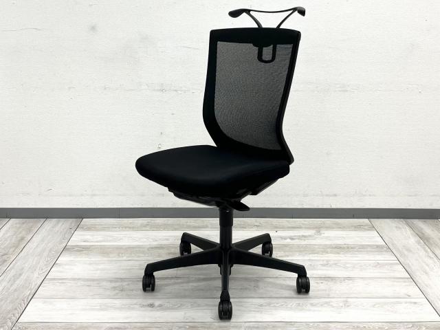 【中古】エスクードメッシュ C448ZR FH31 オカムラ（okamura） 肘無ハイバックチェア