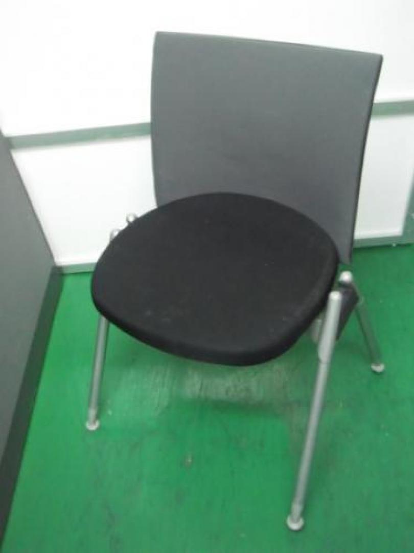 ■内田洋行製　ＭＸ-340シリーズ　スタッキングﾁｪｱー　■まとめて19脚入荷　柏センターの皆様へ <font size=4 color=green><b>こちらの商品をまとめてお探しなら三田店まで【03-3798-1370】</font>【会議チェア】
                                    中古
            