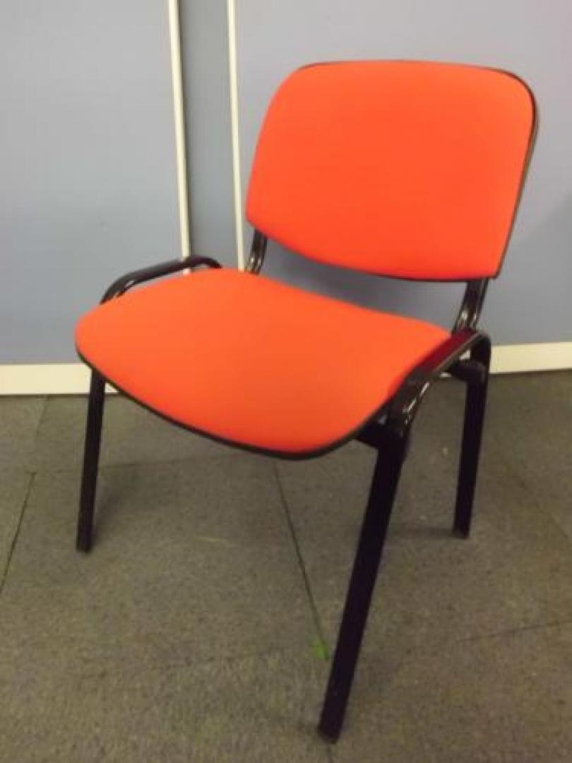 【状態良好】　心温まる明るいレッド　スタッキングチェア　入荷いたしました！　【ウィンターセール】【会議チェア】
                                    中古
            