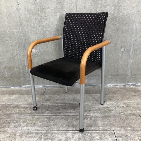 【中古】アルフォルムⅢ L644FC オカムラ（okamura） ミーティングチェア