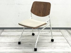 木の温もりを感じるデザイン性の高いネスティングチェア #岐阜市 #大垣市 #多治見市 #羽島市 #名古屋市 ＠iwane-18