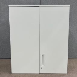 【西】～収納力をプラス、空間をもっと有効に～【コクヨ】【エディア】【両開き書庫】【上置き】【ホワイト】【チェア】【椅子】【イス】【事務椅子】【デスク】【机】【書庫】【書棚】【棚】【ラック】【収納】【格安】【安い】【メーカー】【レイアウト変更】【模様替え】