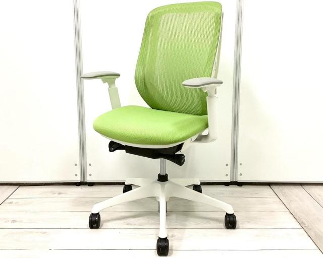 【中古】シルフィーメッシュ C685XW-FSF5 オカムラ（okamura） 肘付ハイバックチェア