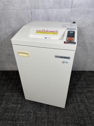 【2018年製のパワフルシュレッダー！】シグマ技研　SGX-R3134E　切断　裁断　書類整理　中古　格安　福岡　九州最大級《オフィスバスターズ福岡博多店は、福岡を拠点として、日本全国へ中古オフィス用品・オフィス家具を提供しております》