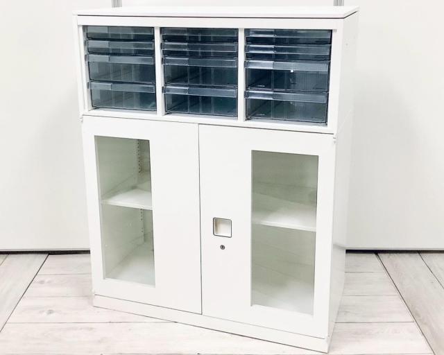 【中古】レクトライン 4B09AD-ZA75+4B31GF-ZA75 オカムラ（okamura） ローキャビネット／クリスタルトレー