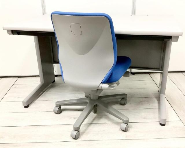 【中古】CZデスク CZN-127HA-WE イトーキ（ITOKI） 平机