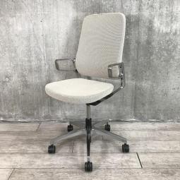 【シンプルでオシャンティな上質デザイン！】■イトーキ　レヴィチェア　肘付　グレー　ハイバック【ITOKI　levi】【ABW】★