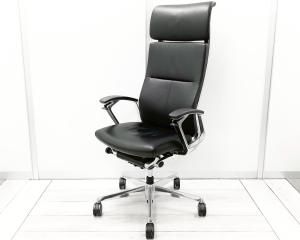 【部材かけ】【オカムラの最高峰チェア!手元で上下昇降、リクライニング調整ができるスマートオペレーション!】■オカムラ(okamura)製 デュークチェア 肘付エクストラハイバック ■レザー張地(革) ■サークル肘 ■ヘッドレスト・ランバー付 ■ブラック【弊社使用欄:A01034531】