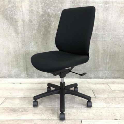 【中古】トルテチェア KZ-130GB-T1T1 イトーキ（ITOKI） 肘無ハイバックチェア