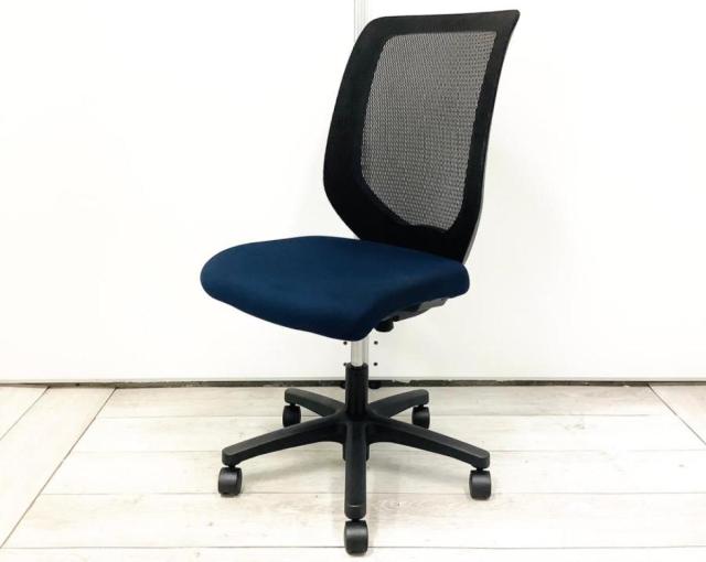 【中古】コルト KT-230JD-T1B2T1 イトーキ（ITOKI） 肘無ハイバックチェア