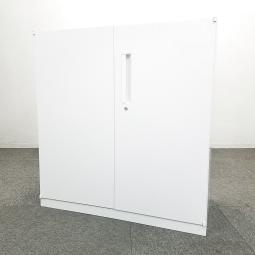 【西】～重要書類も備品も、まとめて安全に～【ウチダ】【HSシリーズ】【両開き書庫】【ホワイト】【ローキャビネット】【チェア】【椅子】【イス】【事務椅子】【デスク】【机】【書庫】【書棚】【棚】【ラック】【収納】【格安】【安い】【メーカー】【レイアウト変更】【模様替え】