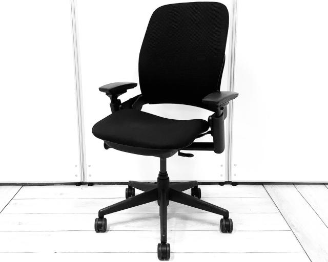 【中古】リープV2  Steelcase（スチールケース） 肘付ハイバックチェア