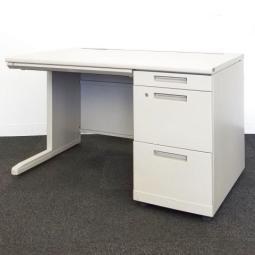 収納力の高い設計で人気の新MXデスク入荷！スタンダードなデザインで使いやすくおすすめ！
■コクヨ/新MX（MX＋）/ニューグレー/片袖デスク/シリンダー錠横幅1200㎜奥行700㎜