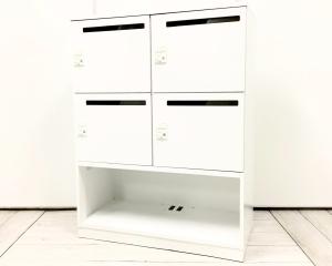 4人用 メールロッカー 投函口付 ダイヤル錠 マスターキー作成不可 ホワイト コンセントあり オススメ(おすすめ) 大人気 ・KOKUYO/コクヨ ・EDIA/エディア ※横浜本店撮影画像※