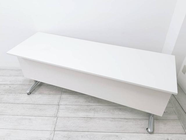 【中古】その他シリーズ  イトーキ（ITOKI） スタックテーブル(長机/折りたたみ/会議用)