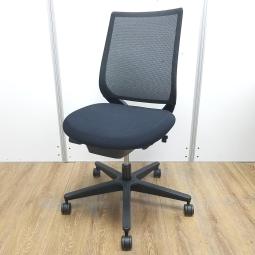 【7脚入荷！】【ブラックのメッシュチェア！】◆コクヨ/ミトラ　揃い　肘無し　オフィス　通気性　人気　オフィスバスターズ　中古　オフィスバスターズ　東大阪店　大量在庫　関西倉庫在庫