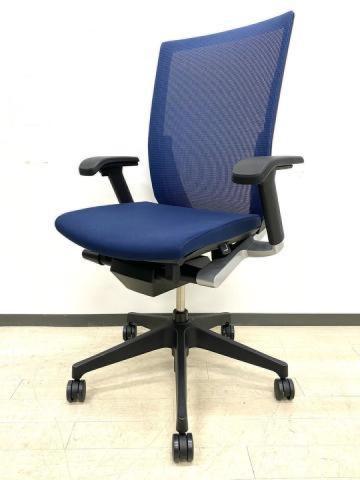 【中古】ヴェントチェア  イトーキ（ITOKI） 肘付ハイバックチェア