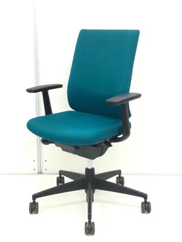 【中古】ウィザードチェア  コクヨ（KOKUYO） 肘付ハイバックチェア