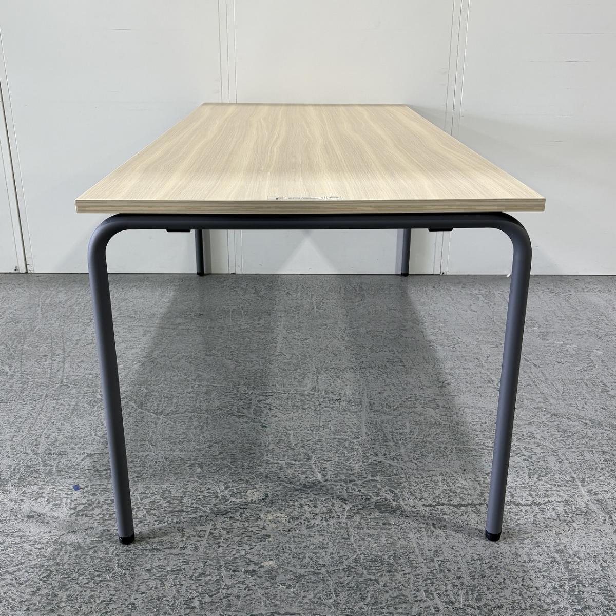 新古品】デイオフィス XYT-TPP188WCON コクヨ/KOKUYO ミーティング