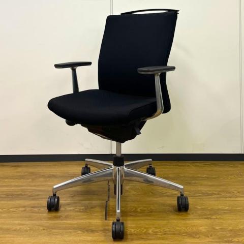 【中古】プント  コクヨ（KOKUYO） 肘付ハイバックチェア