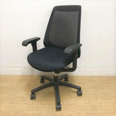 【中古】ノナ  イトーキ（ITOKI） 肘付ローバックチェア