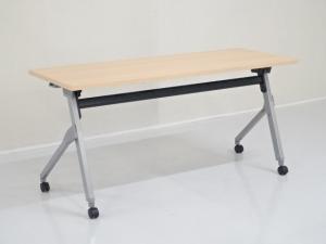 【遠方倉庫在庫品】■Okamura/オカムラ　■フラプターシリーズ　■天板/木目調　■脚/シルバー　■サイズ（W1500 /D600 /H720）【RA】