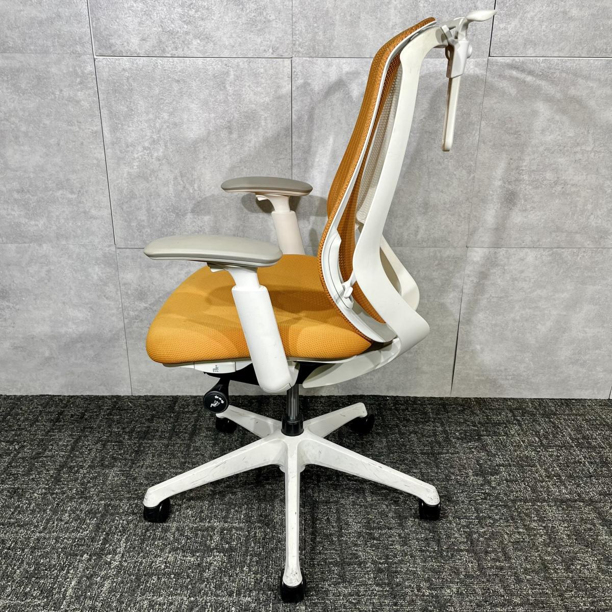 中古】シルフィーメッシュ オカムラ/okamura 肘付ハイバックチェア