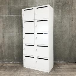 【希少な10人用ロッカー！靴入れやカバンの収納としても使えます！】■コクヨ(KOKUYO)製　イノン(iNON)シリーズ　10人用パーソナルロッカー　H1910㎜　■投函口有　■シリンダー錠　■ホワイト