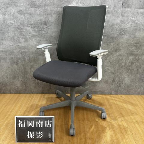 【中古】フルーエントチェア  オカムラ（okamura） 肘付ハイバックチェア