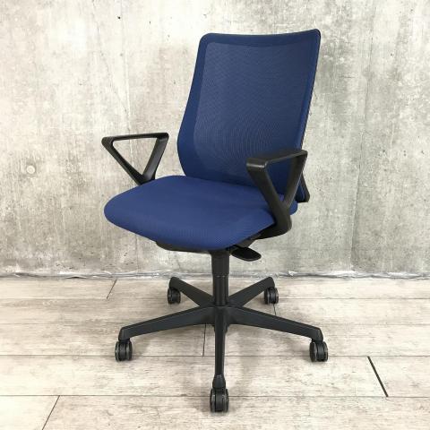 【中古】フルーエントチェア CB41ZR-FKB3 オカムラ（okamura） 肘付ローバックチェア