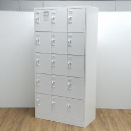 ★オカムラ製　FZシリーズ　ホワイト　W900xD515x1790サイズ　ダイヤル式　15人用ロッカー　増員にも！これ1台で15人分の収納力！　鍵の持ち運びいらずのダイヤル錠タイプ！　15人用更衣ロッカー！！※非常解除キーは付属しておりません。