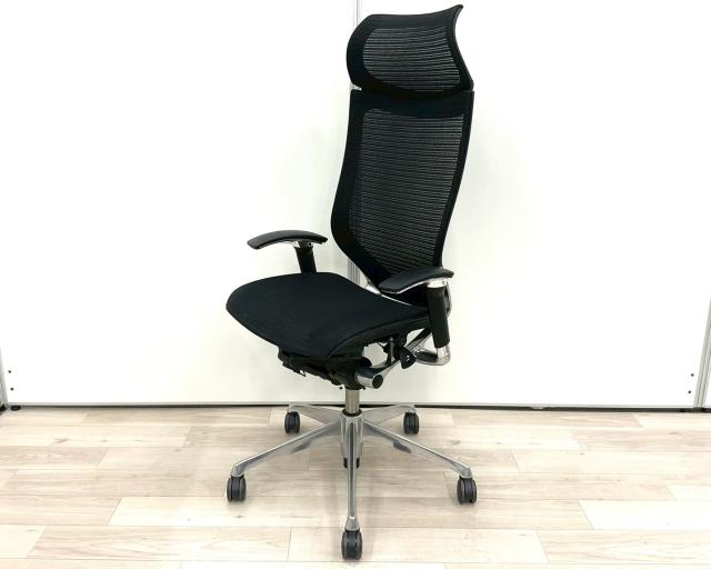 ■Okamura/オカムラ　■バロン　■ブラック（black）　■ハイバック　■肘付き/可動肘　■背面/メッシュ　座面/布　■ヘッドレスト付き　■ポリッシュ脚　■オススメ/大人気/定番商品