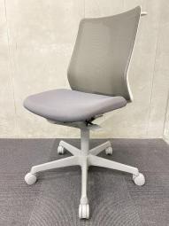 現行商品【コートハンガー付き】【メッシュチェア】高さ調整も可能なメッシュチェアを入荷致しました！【IB】